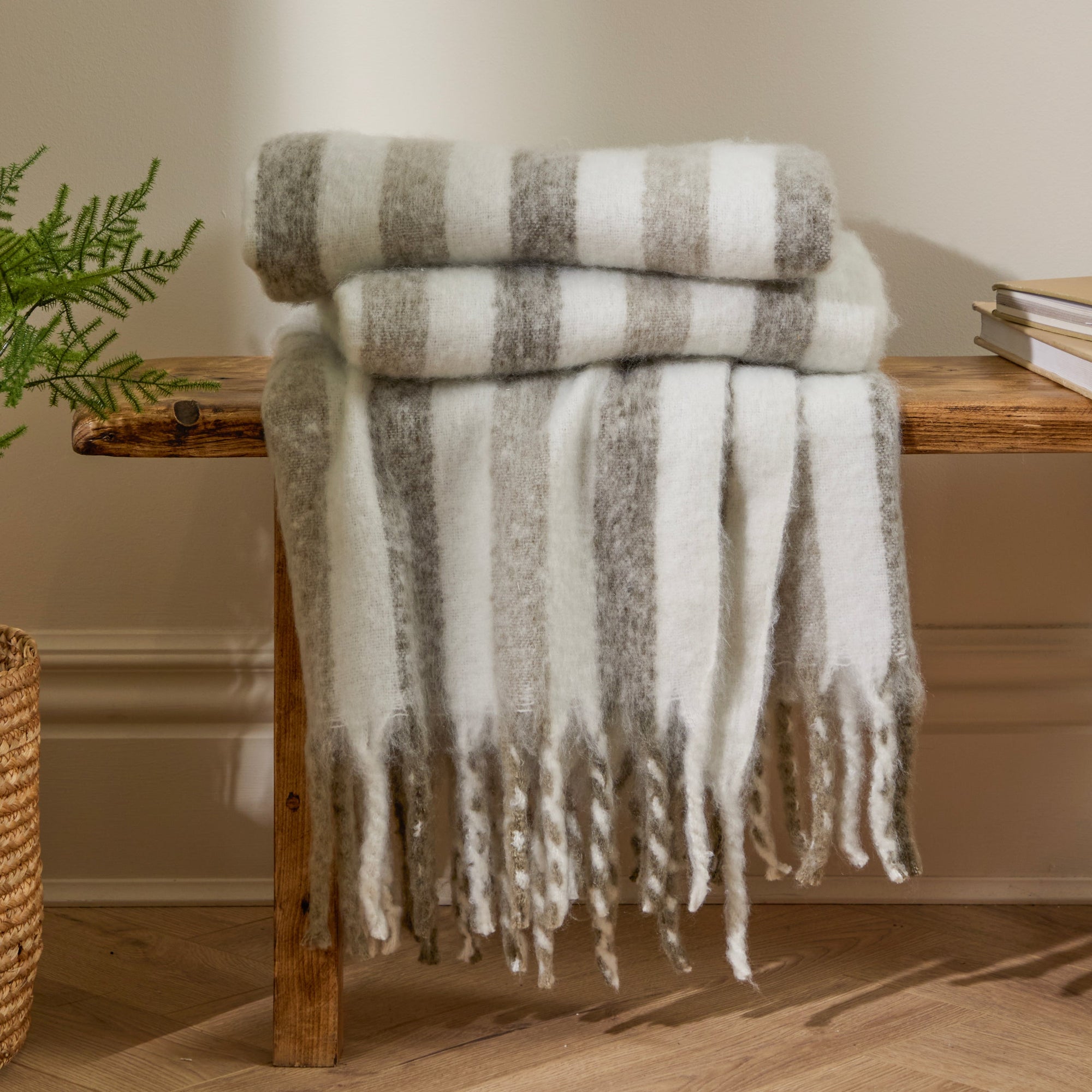 100% Cotton Woven Stripe Throw Blanket with Fringe