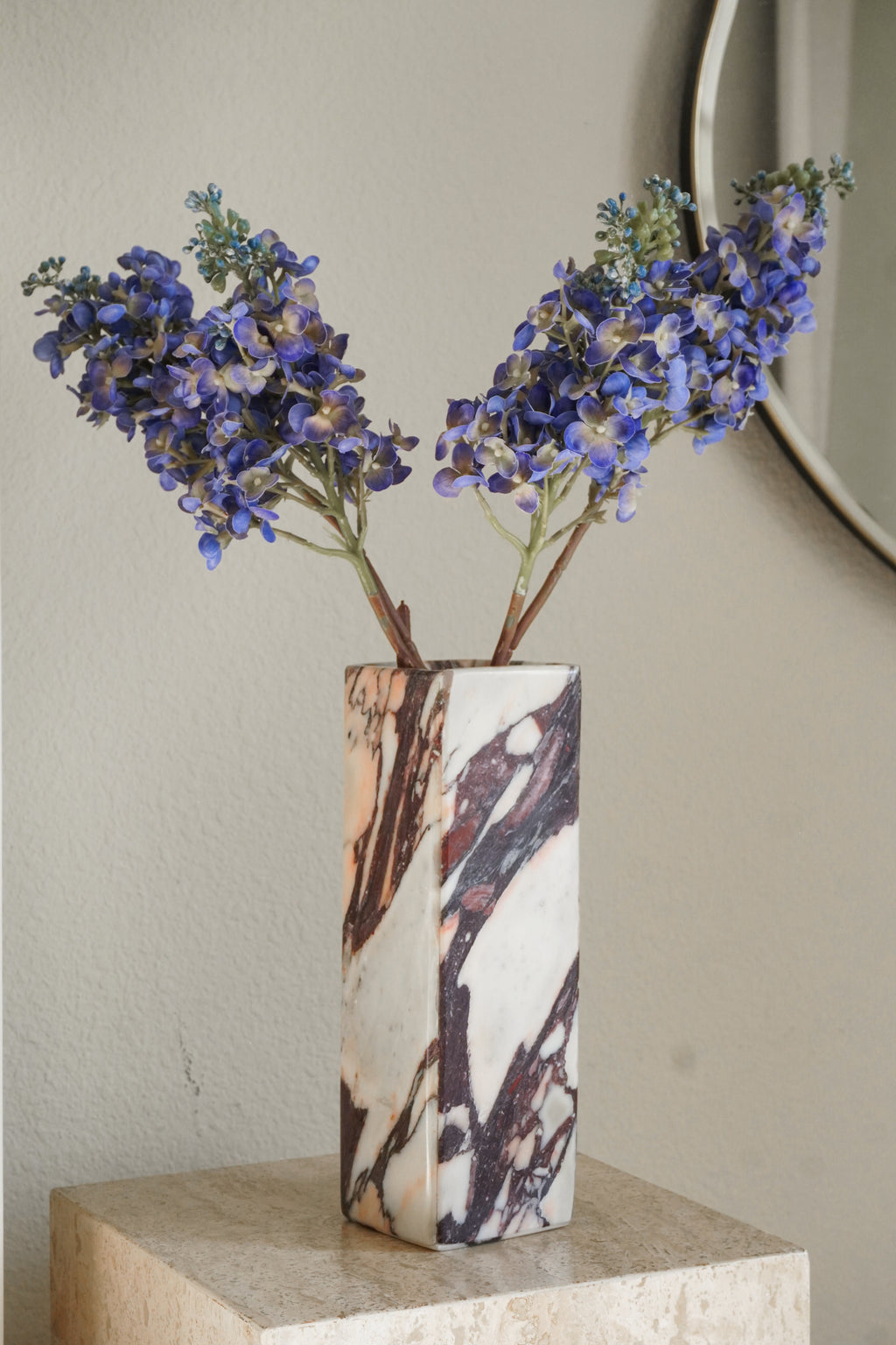 Marble Vase Set in Two Sizes with Rectangular Design