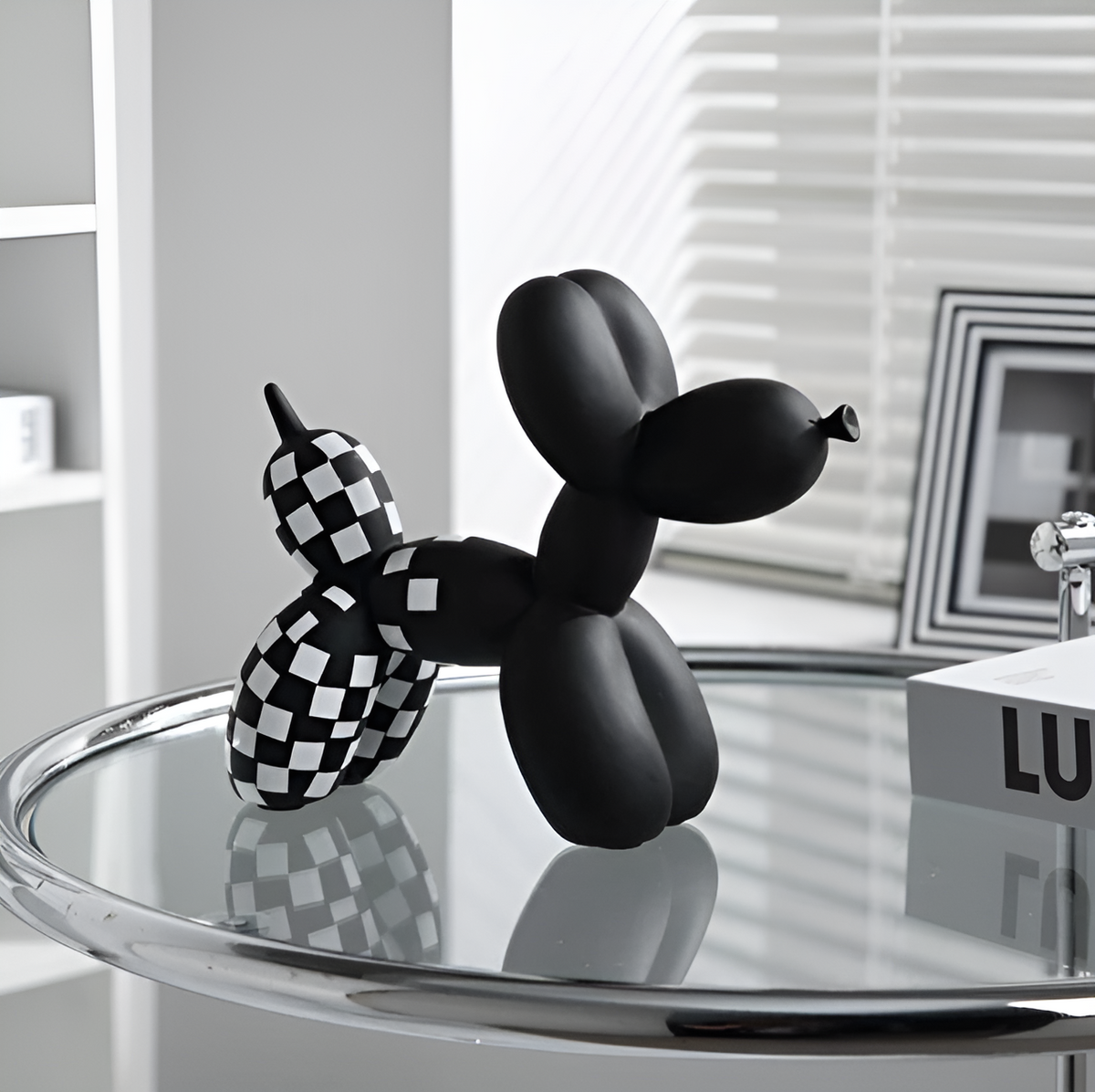 Balloon Dog Sculpture in Resin for Modern Home Decor